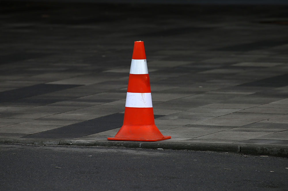 Traffic cones – Uses and different colors